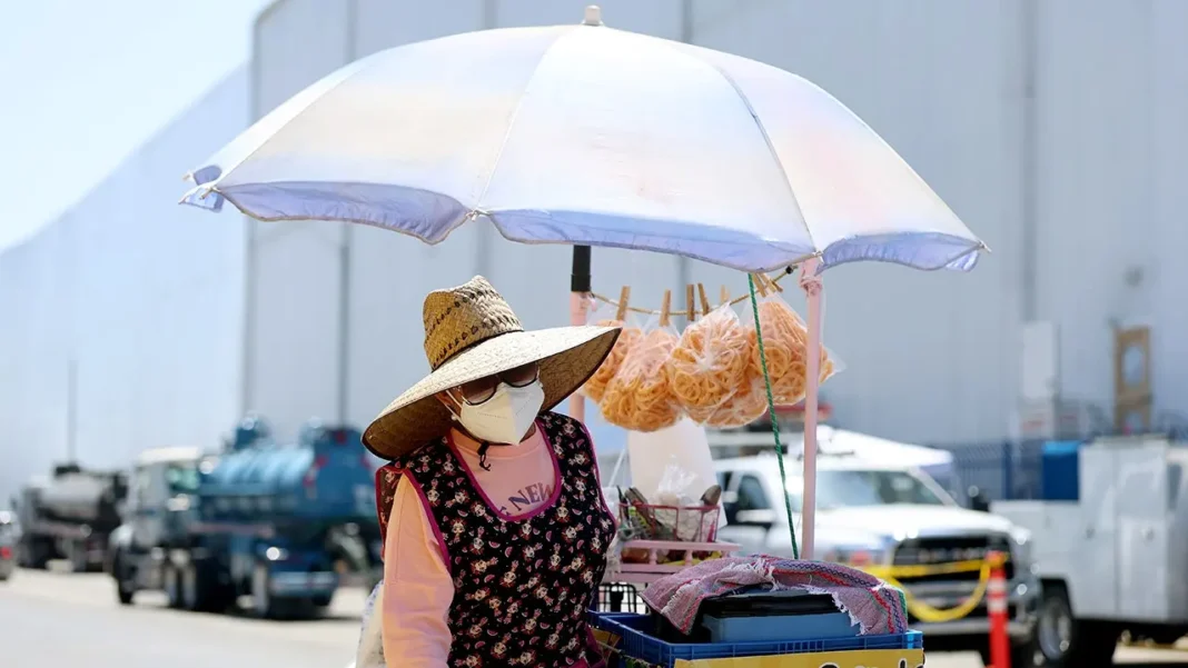 Boyle Heights residents battle odor, pest crisis months after warehouse fire
