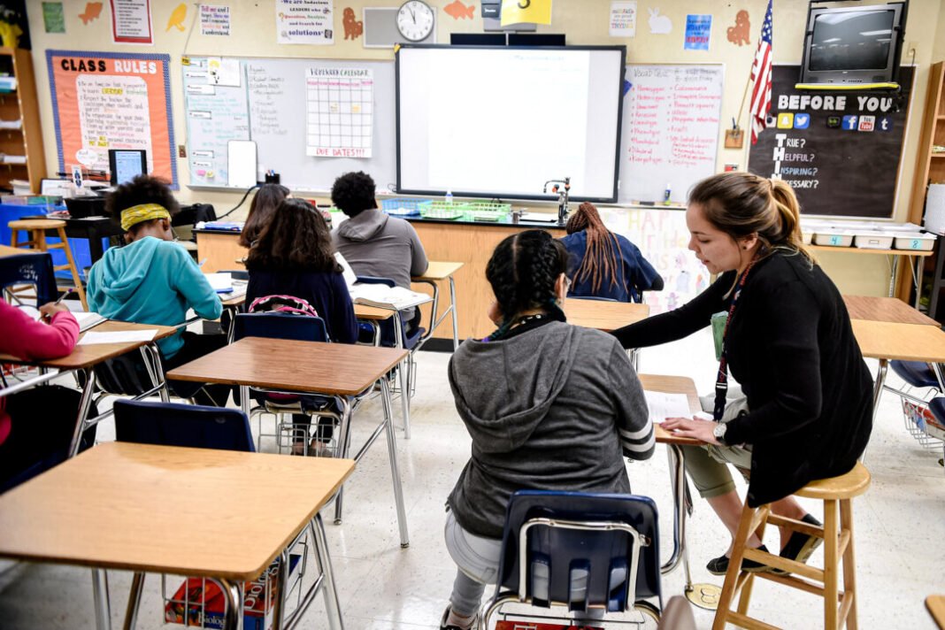 Family Structure Drives School Success Over Race, Income