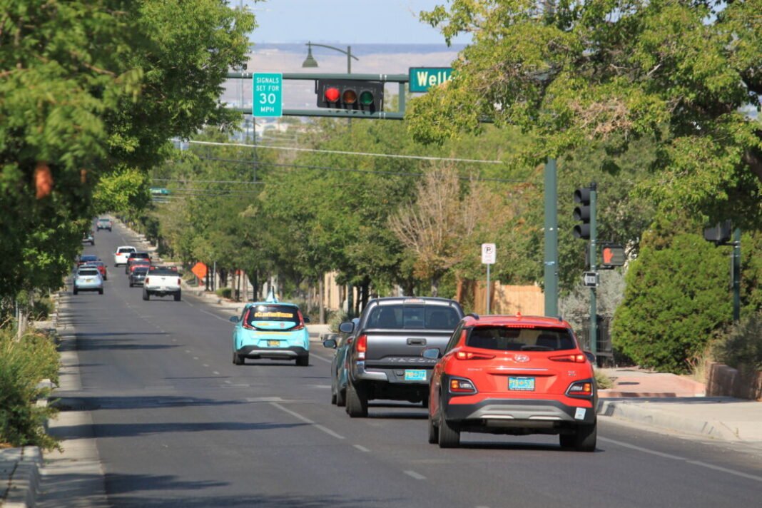 Rewarding Careful Drivers: US Cities Trim Red Lights for Safer Streets