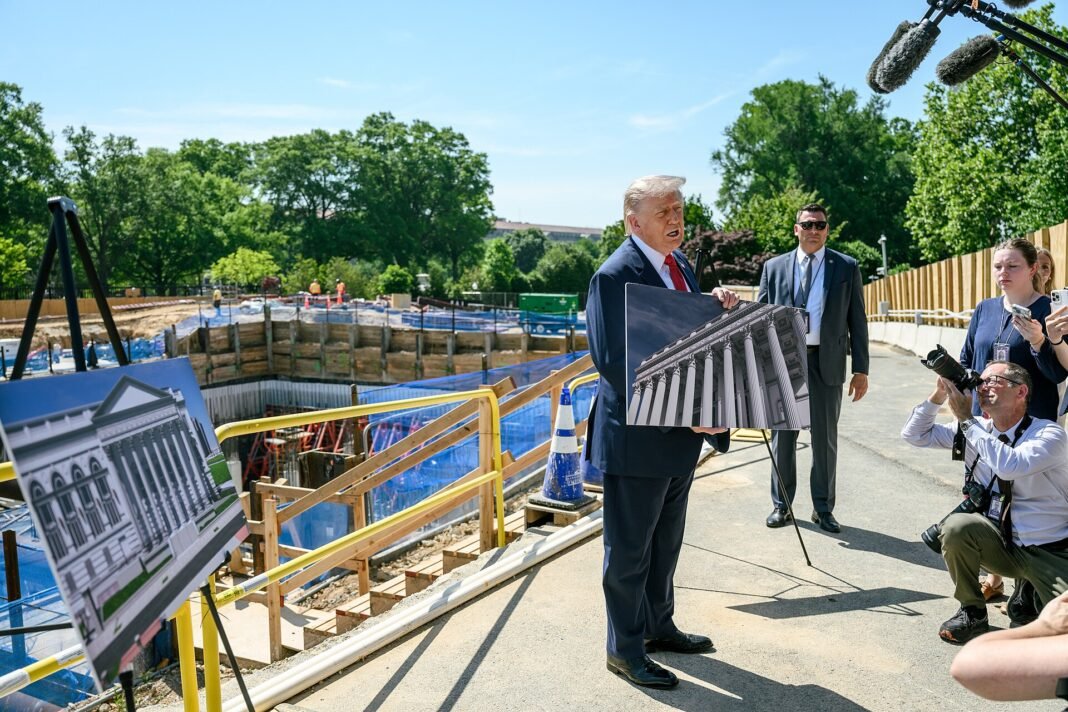 SCOTUS Clears White House Ballroom Construction