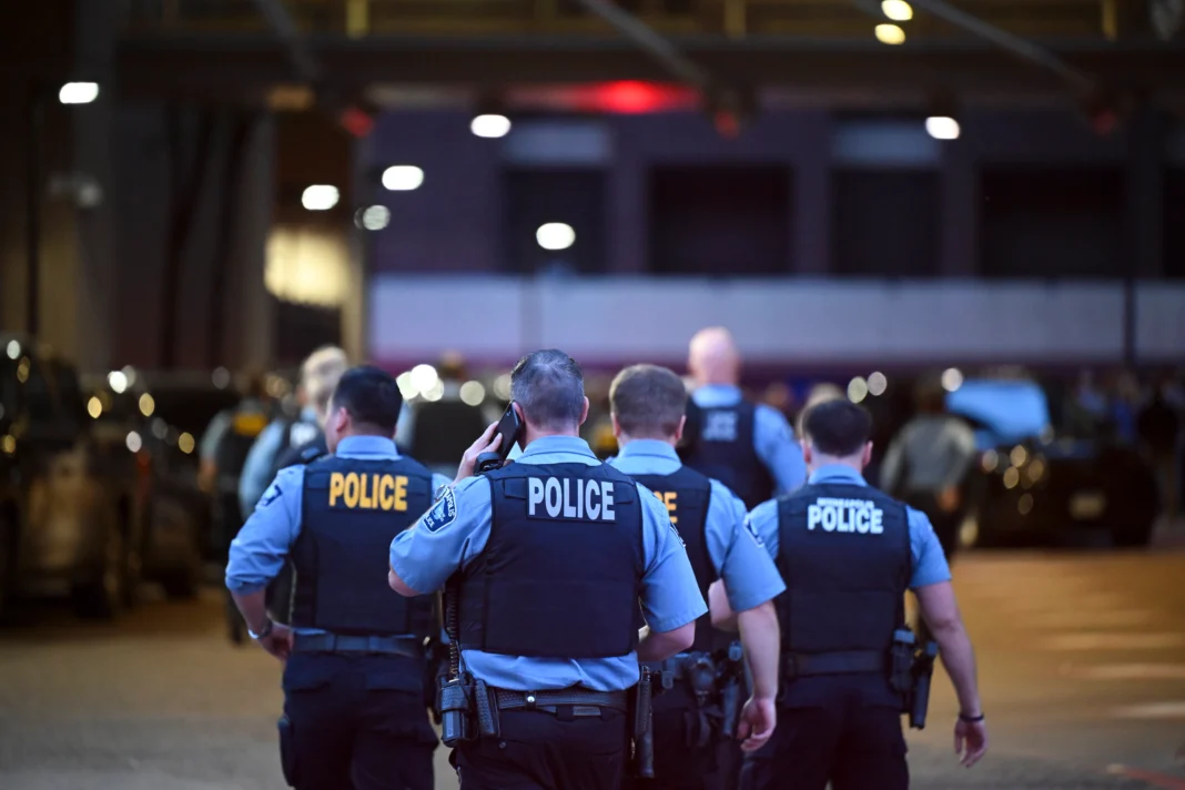 Minneapolis Mass Shooting Leaves Two Dead, Two Officers Injured