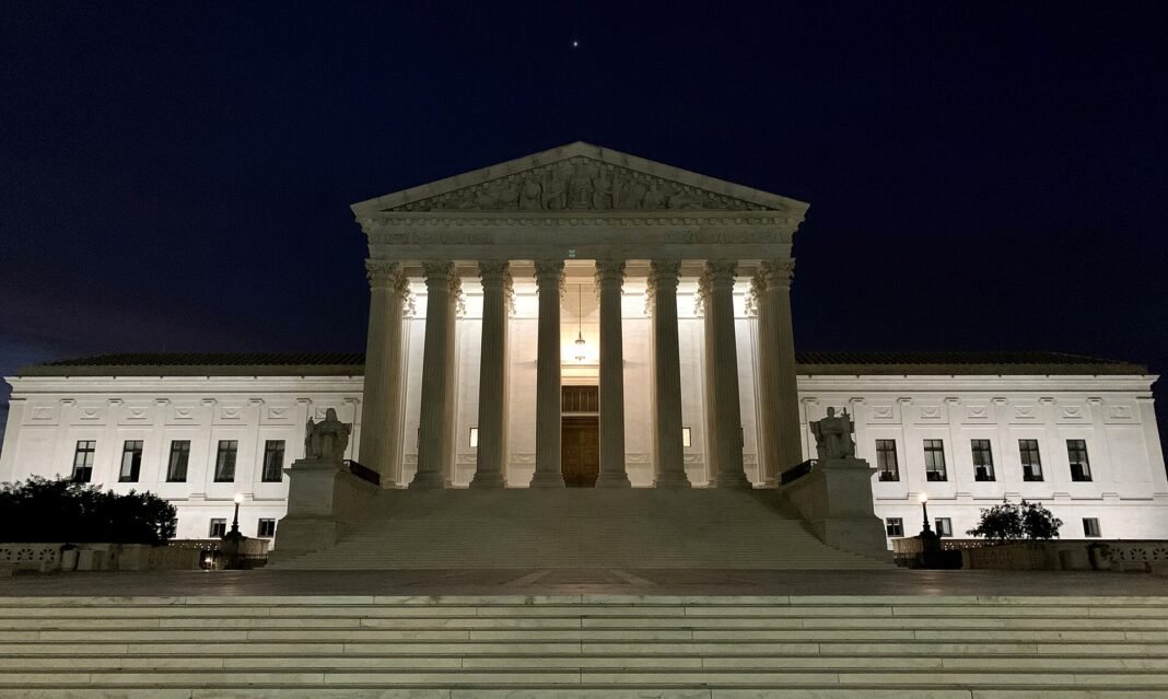 SCOTUS Again Blocks Missouri GOP Map, Redistricting Battle Continues