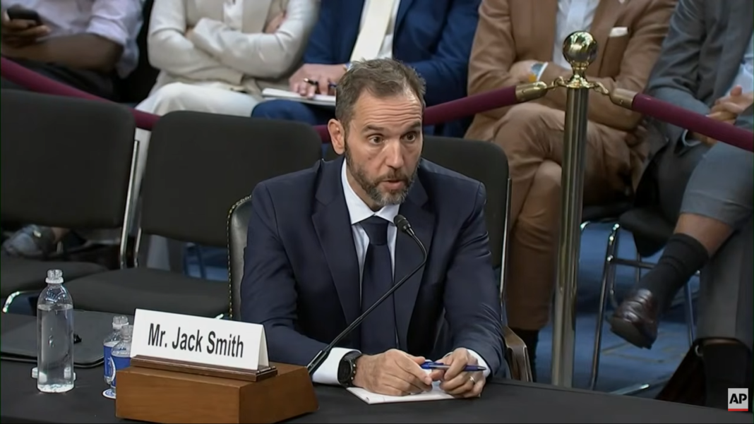 Jack Smith Seizes 5,000 Checks From Trump Donors