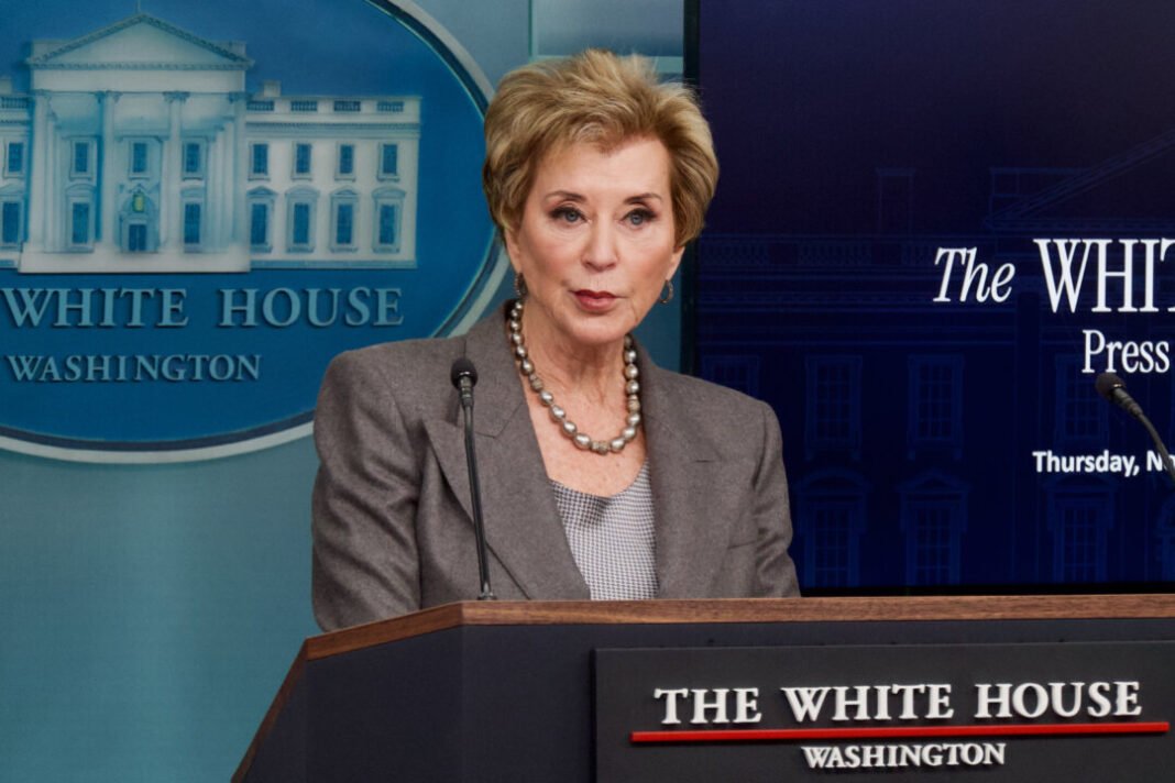 Education Department Urges Schools to Teach Students About Communism Dangers